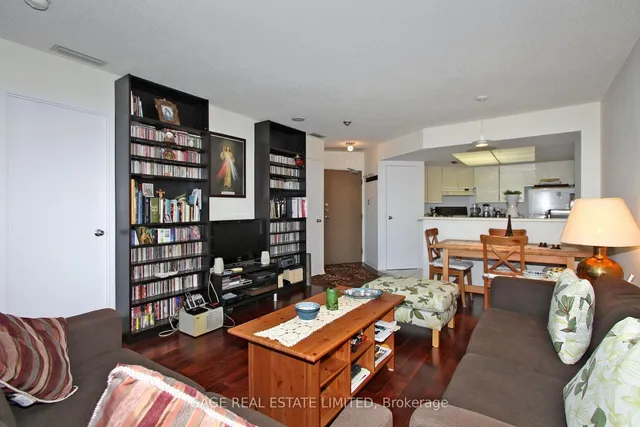 Additional image 5 of 1001 Bay St Unit 2618