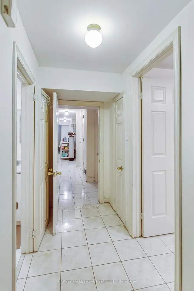 Additional image 25 of 8 Fairholme Ave