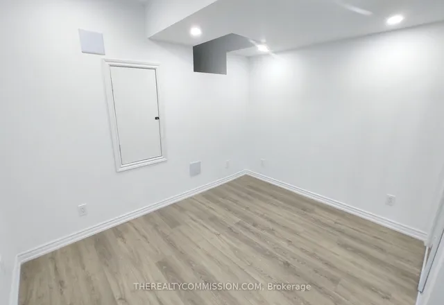 Additional image 31 of 613 Dufferin St