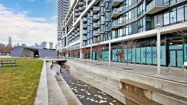 Additional image 5 of 55 Merchants' Wharf St Unit 723