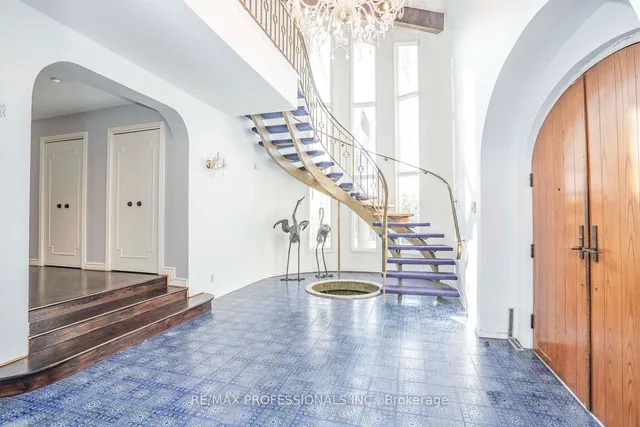 Additional image 10 of 395 Markland Dr