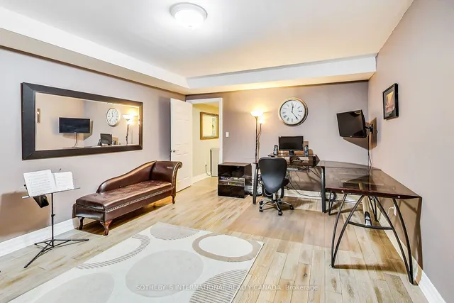 Additional image 37 of 41 Meadowcliffe Dr