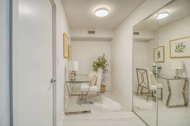 Additional image 24 of 21 Iceboat Terr Unit 2608