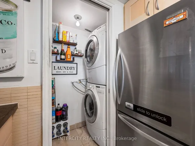 Additional image 23 of 717 Bay St Unit 509