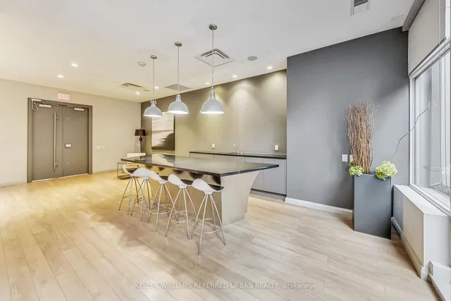 Additional image 13 of 155 Yorkville Ave Unit 413