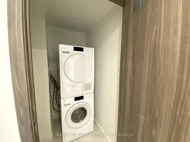 Additional image 7 of 11 McMahon Dr Unit 106