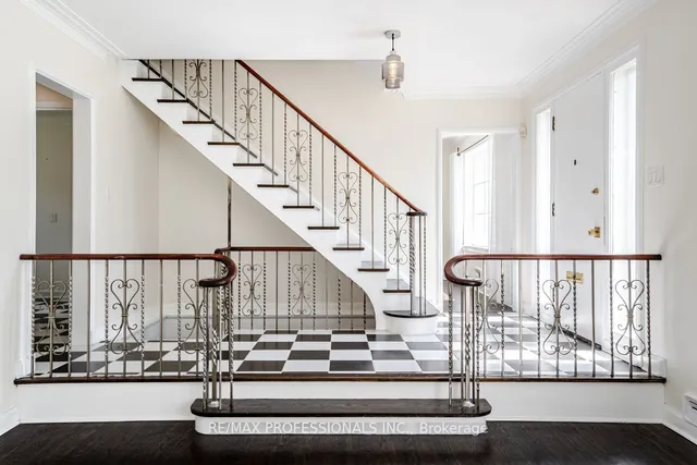 Additional image 4 of 52 Valecrest Dr