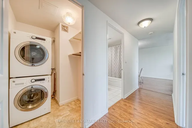 Additional image 18 of 18 Lee Centre Dr Unit 1009