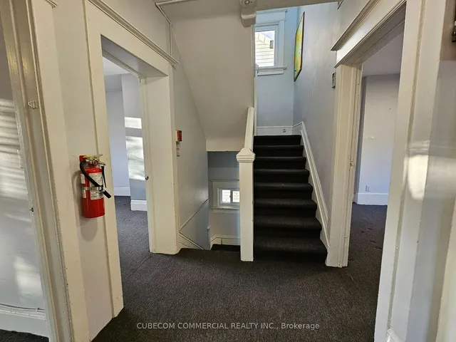 Additional image 20 of 469 Pape Ave