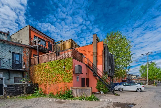 Additional image 39 of 3048 Dundas St