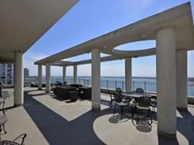 Additional image 7 of 410 Queens Quay Unit 310