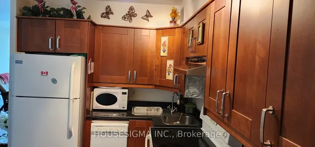 Additional image 3 of 5949 Yonge St Unit 505