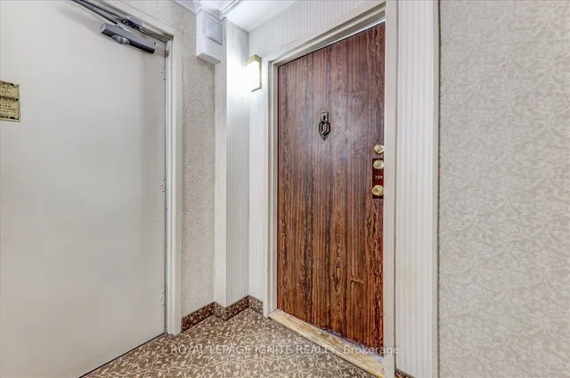 Additional image 9 of 25 Silver Springs Blvd Unit 709