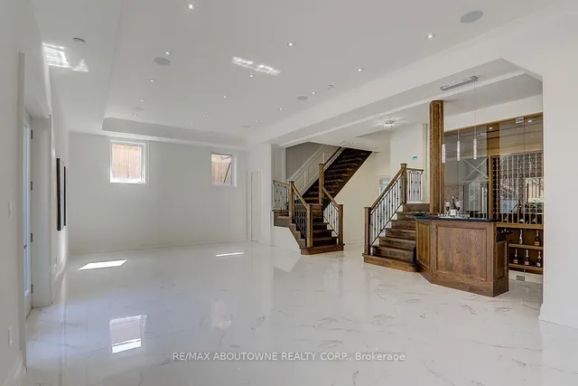 Additional image 35 of 69 Heathview Ave