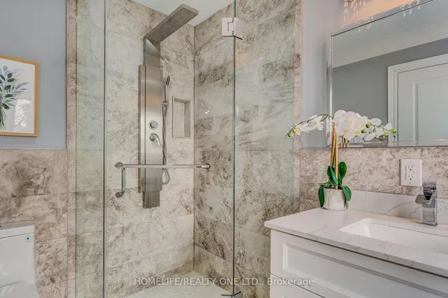 Additional image 21 of 84A Aylesworth Ave