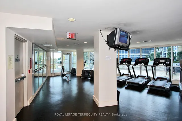 Additional image 35 of 8 York St Unit 3604