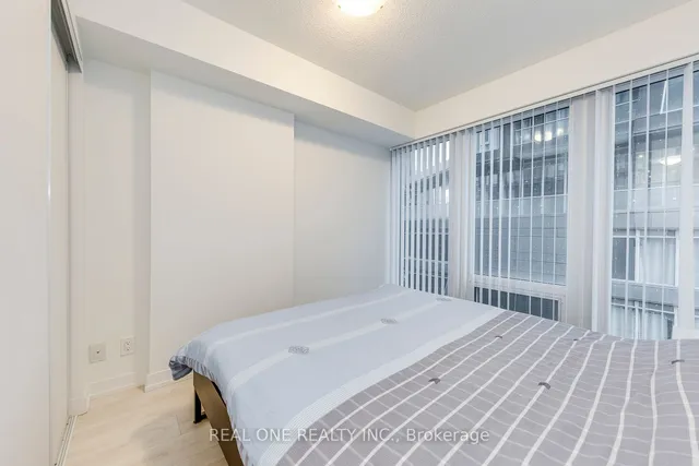 Additional image 10 of 60 Shuter St Unit 303