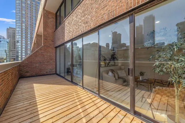 Additional image 23 of 55A Avenue Rd Unit 602