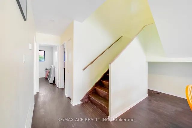 Additional image 11 of 96 Invergordon Ave