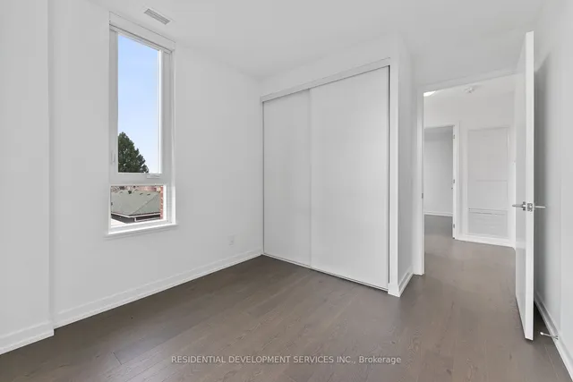 Additional image 28 of 15 Maryport Ave Unit 112