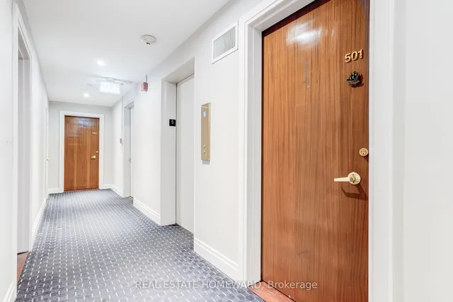 Additional image 5 of 581 Avenue Rd Unit 501