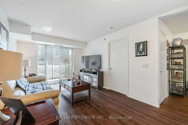 Additional image 18 of 35 Saranac Blvd Unit 329