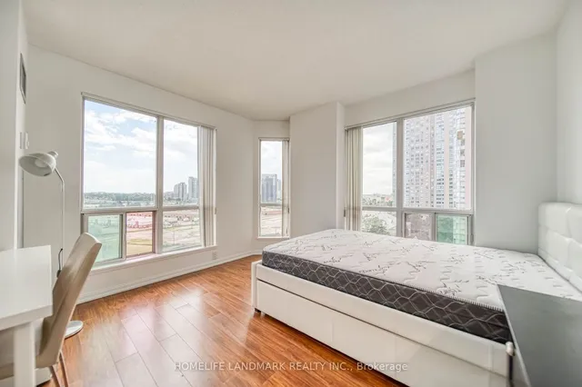 Additional image 17 of 18 Lee Centre Dr Unit 1009