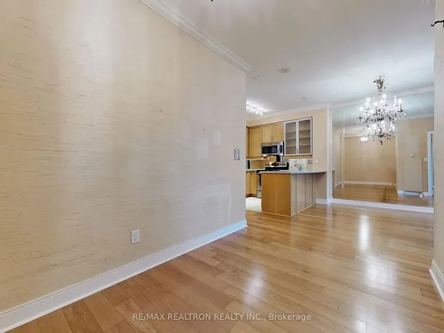 Additional image 13 of 18 Yorkville Ave Unit 2504