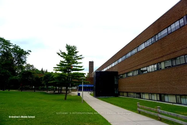 Additional image 35 of 372 Old Yonge St