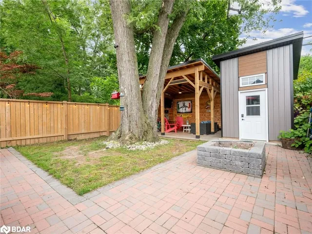 Additional image 30 of 102 Twenty Third Street