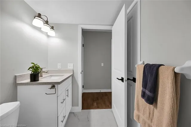 Additional image 33 of 30 Grand Trunk Cres Unit 709