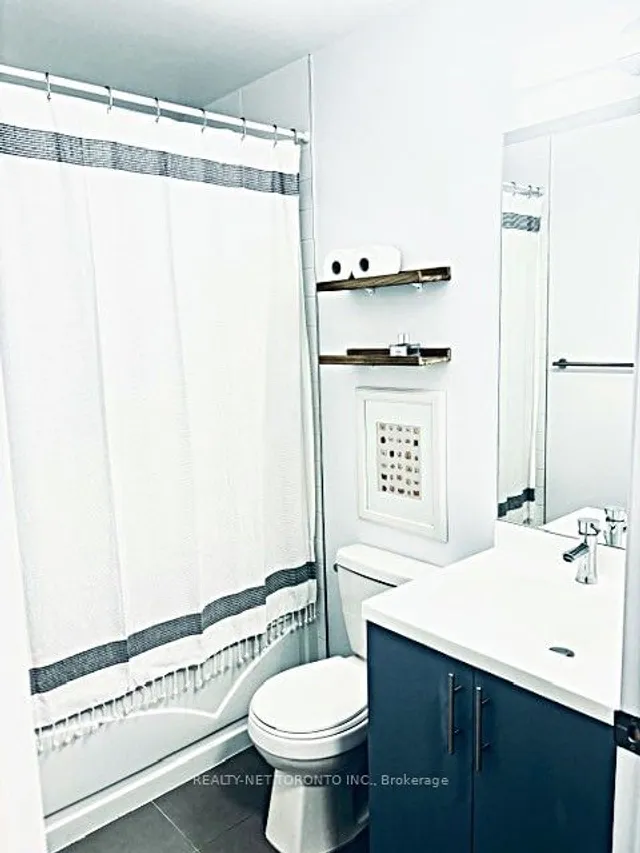 Additional image 13 of 530 St Clair Ave Unit 702