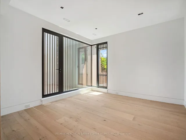 Additional image 25 of 60 Alexandra Wood