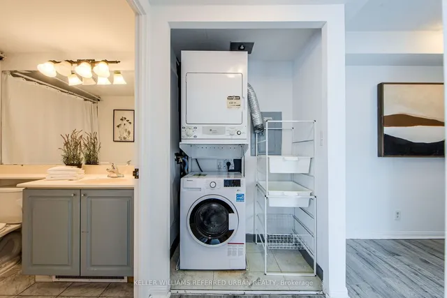 Additional image 18 of 11 Lee Centre Dr Unit 703