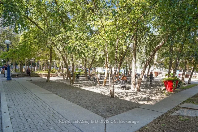 Additional image 32 of 1166 Bay St Unit 404