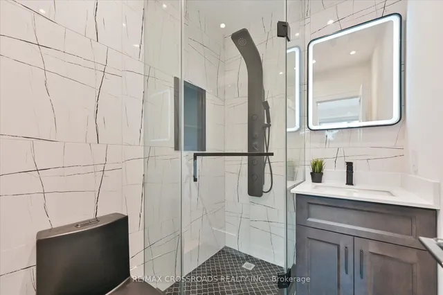 Additional image 29 of 157 O'connor Dr