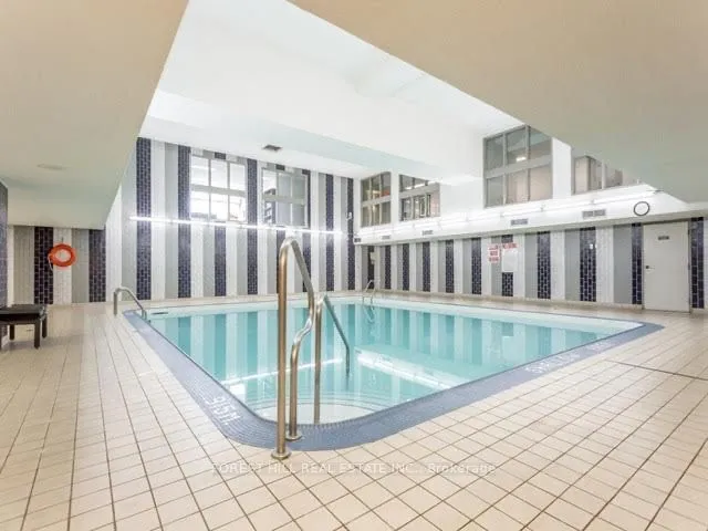 Additional image 3 of 360 Bloor St Unit 1503