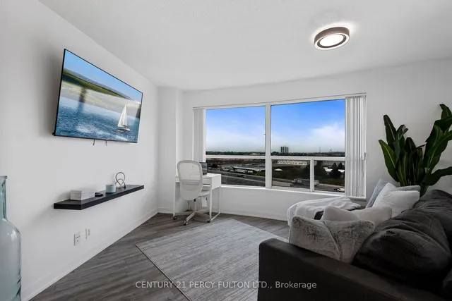 Additional image 15 of 36 Lee Centre Dr Unit 812