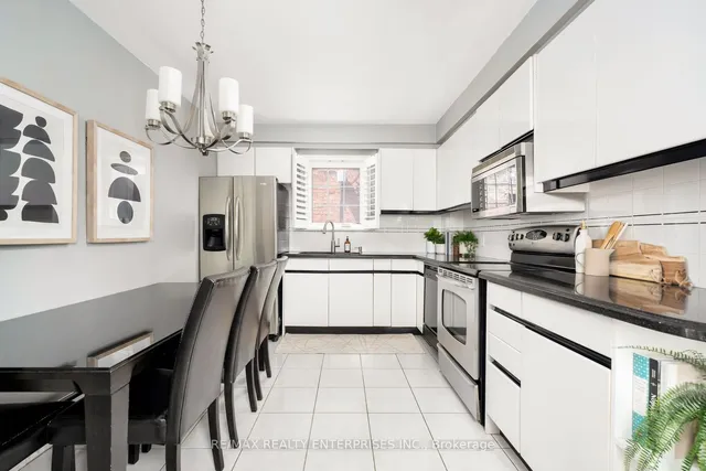 Additional image 13 of 168 Dunraven Dr