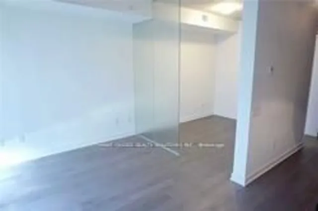 Additional image 5 of 629 King St Unit 217