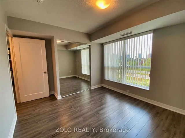 Additional image 6 of 275 Village Green Sq Unit 420