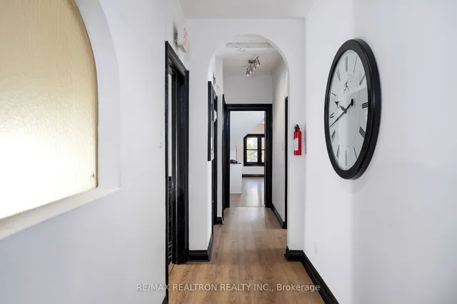 Additional image 30 of 37 Madison Ave