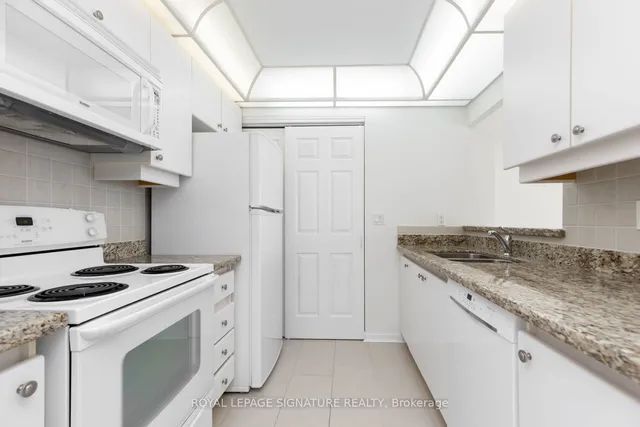 Additional image 18 of 88 Corporate Dr Unit 1001