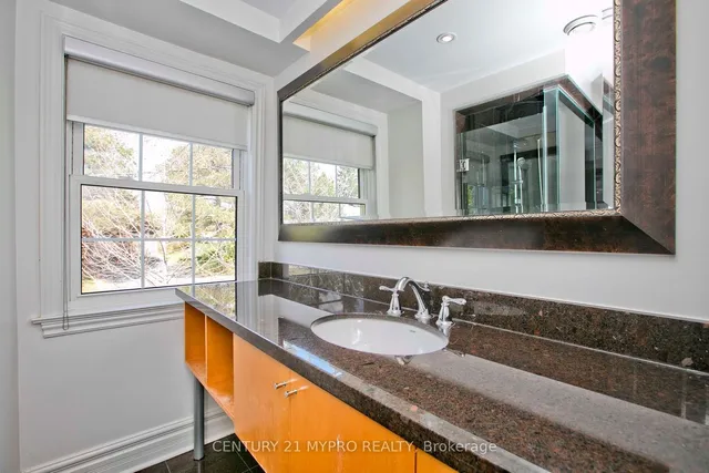 Additional image 19 of 9 Shady Oaks Cres