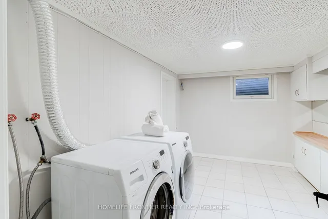 Additional image 32 of 26 Flaremore Cres