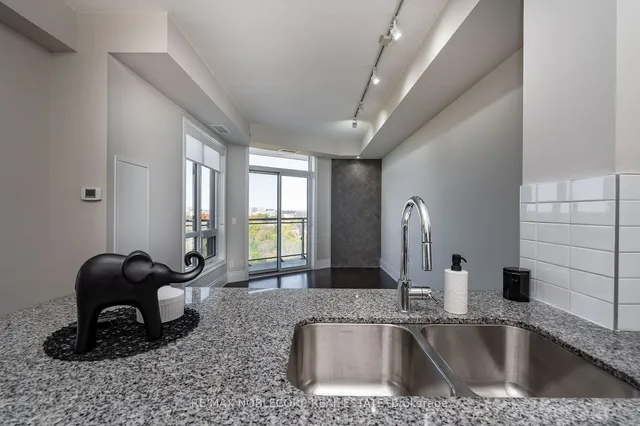 Additional image 6 of 840 Queens Plate Dr Unit 805