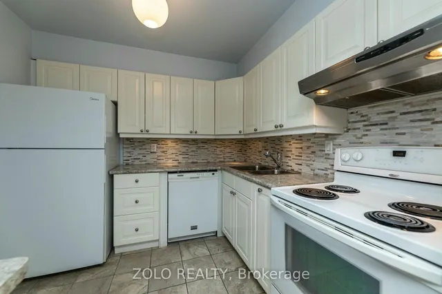 Additional image 4 of 20 Fashion Roseway Unit 516