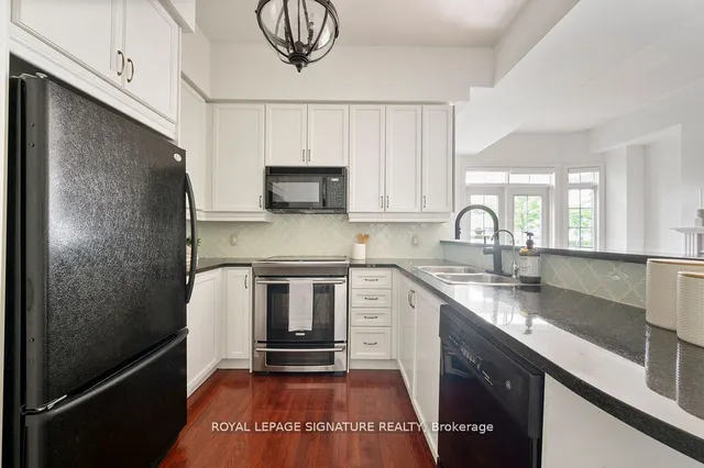 Additional image 10 of 1 Rean Dr Unit TH9