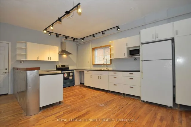 Additional image 21 of 199 Islington Ave