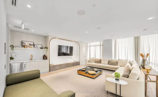 Additional image 9 of 480 Front St Unit 1816